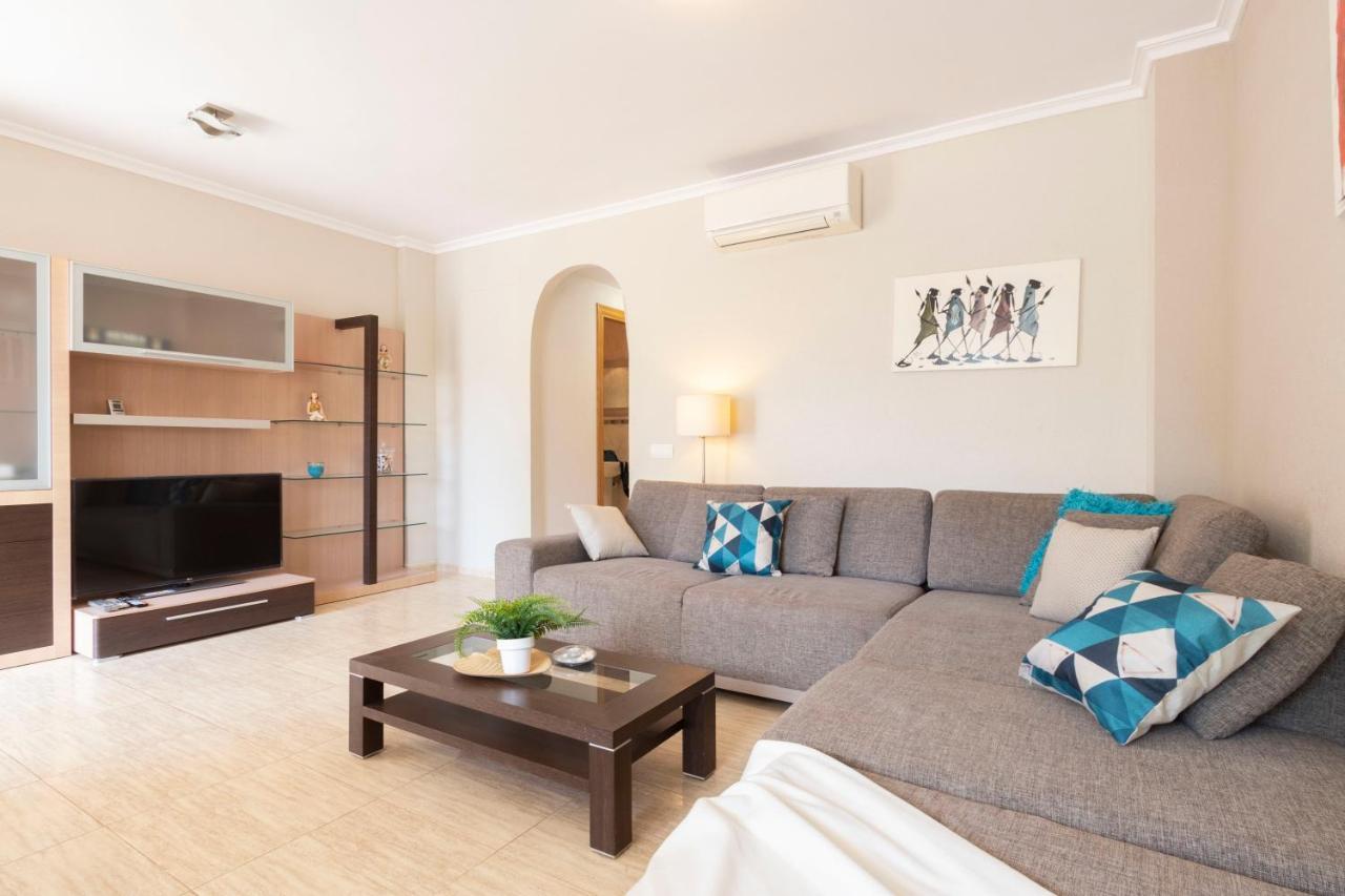 Homes & Go Rescat ซาลอว์ ภายนอก รูปภาพ